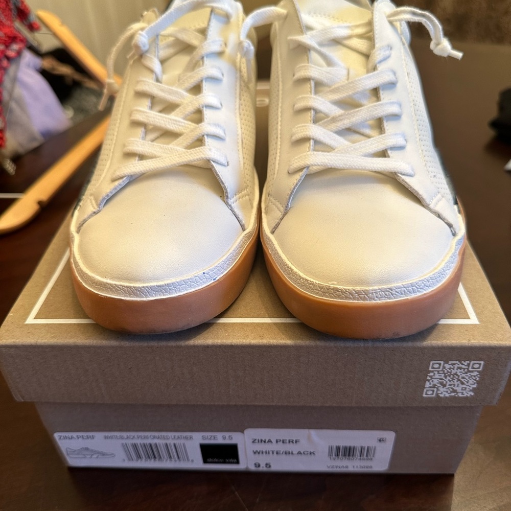 Dolce Vita White and Black colored Sneakers